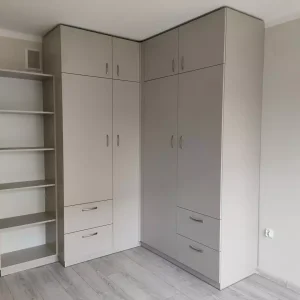 Meble do przedpokoju wykonane na wymiar w firmie MEBLE EKO z Tarnowa